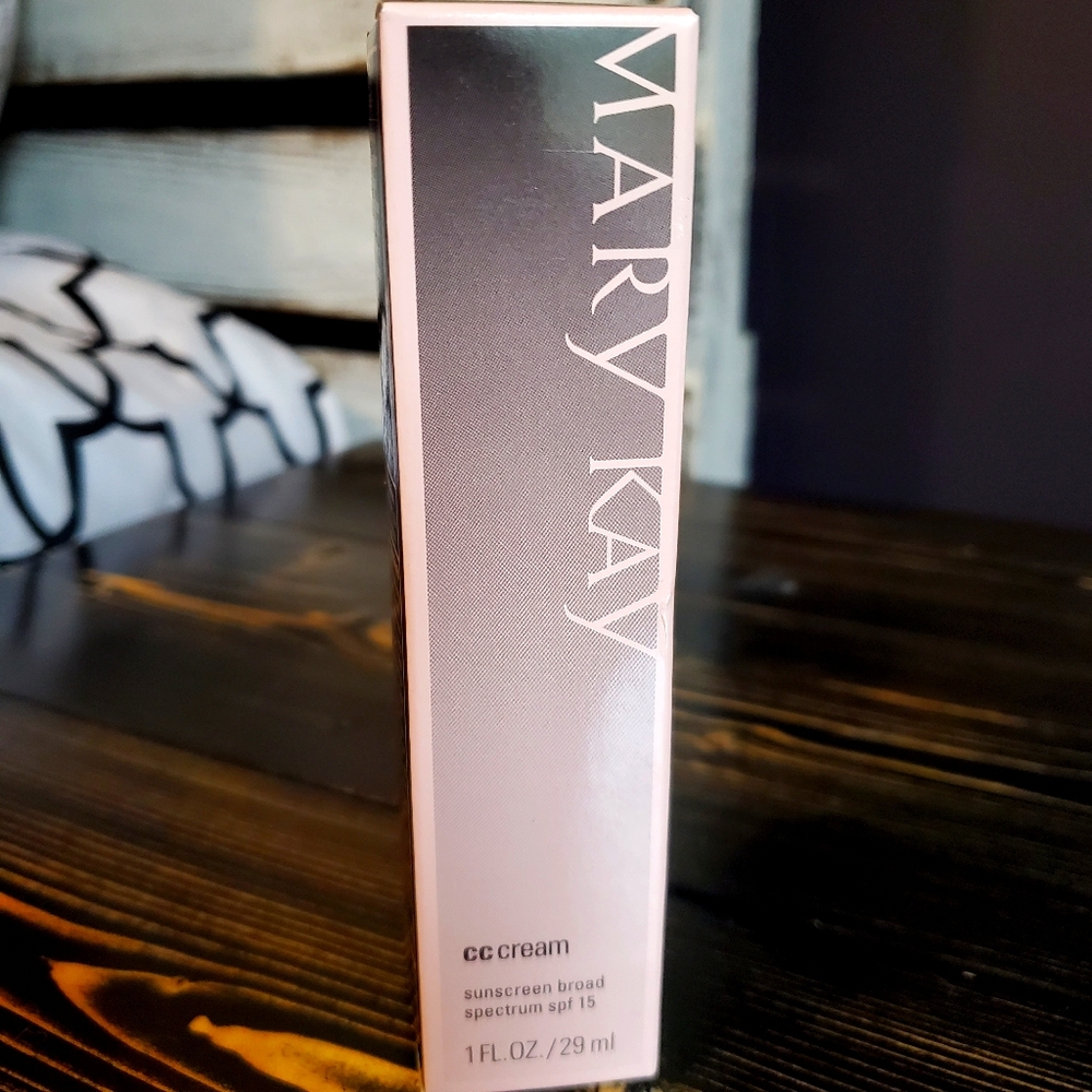 Mary Kay® CC Cream SPF 15 - Very Deep
